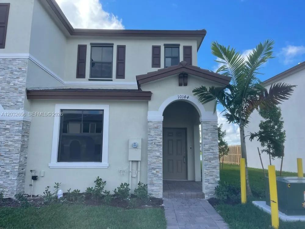 10144 SW 228th Ter Miami, FL 33190