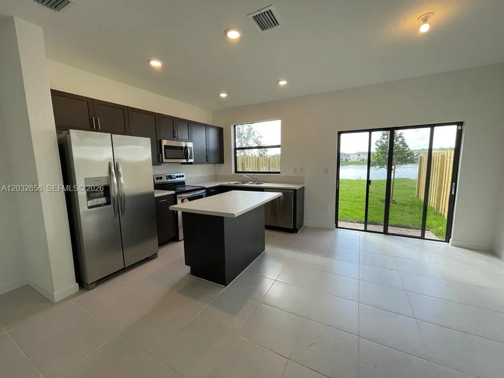 10144 SW 228th Ter Miami, FL 33190