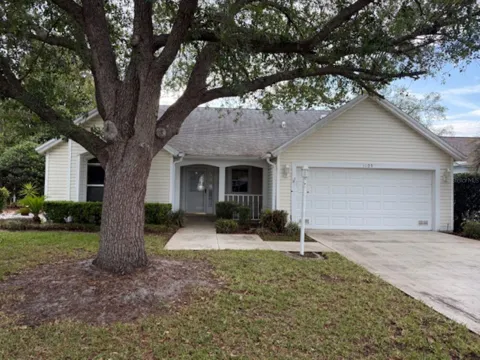 1109 MONTEREY LANE