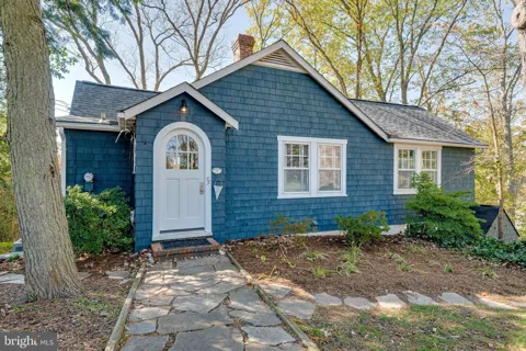 612 HOLLY RIDGE ROAD