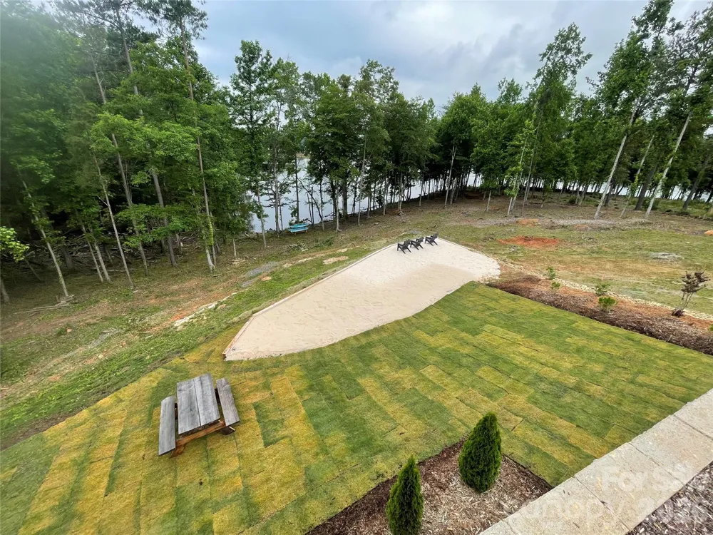 2143 Castle Peak Mountain #144 Connelly Springs, NC 28612