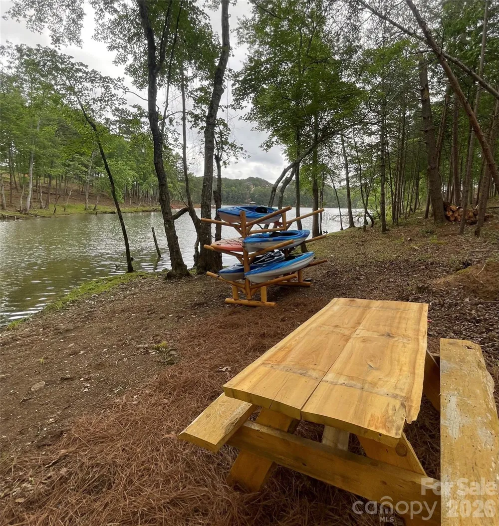 2143 Castle Peak Mountain #144 Connelly Springs, NC 28612