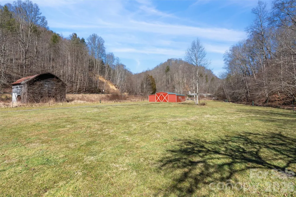 12892 US 23 Highway Mars Hill, NC 28754