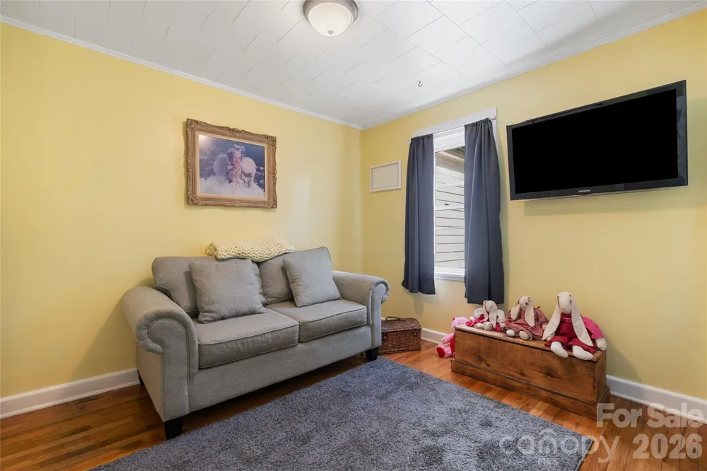 12892 US 23 Highway Mars Hill, NC 28754
