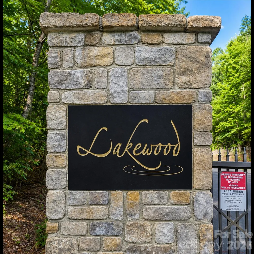 547 James View Road Marion, NC 28752