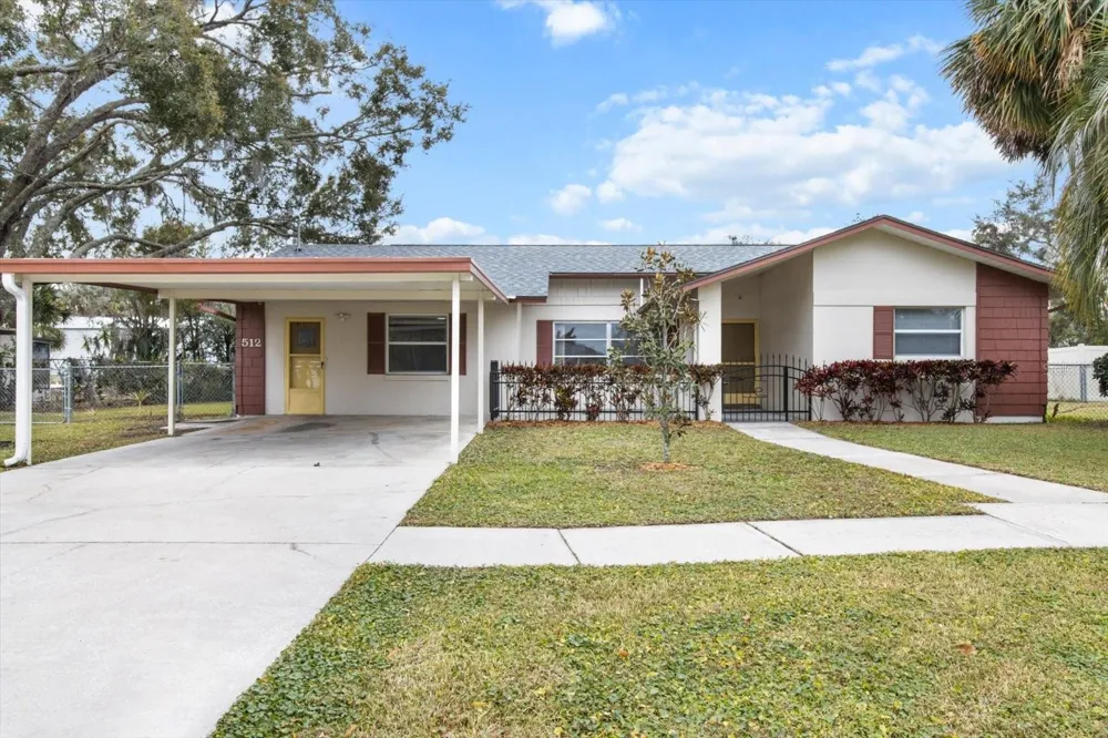 512 PARADISE POINT Crystal River, FL 34429