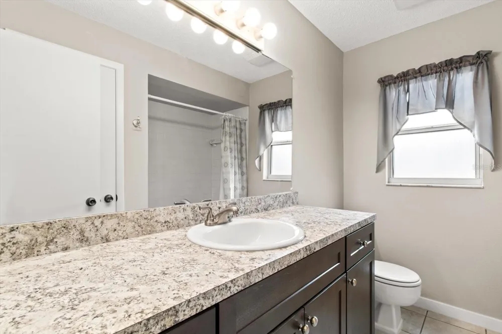 512 PARADISE POINT Crystal River, FL 34429
