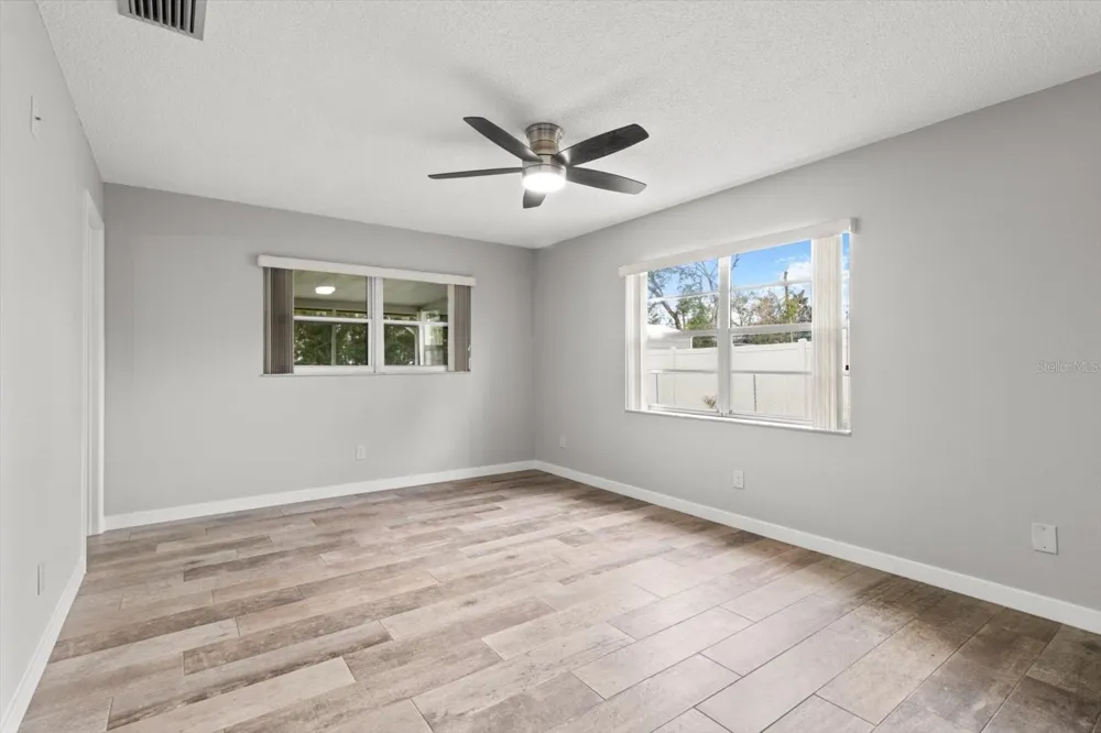 512 PARADISE POINT Crystal River, FL 34429