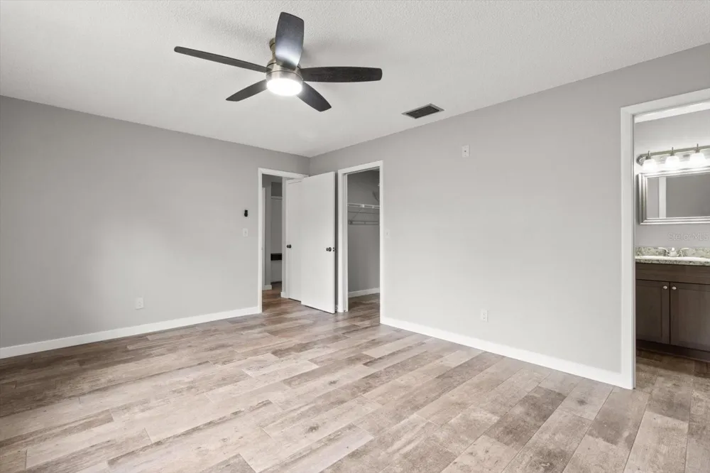 512 PARADISE POINT Crystal River, FL 34429