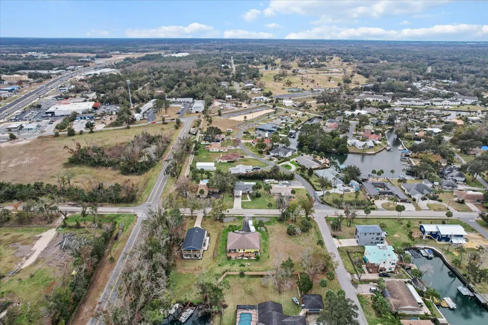 512 PARADISE POINT Crystal River, FL 34429
