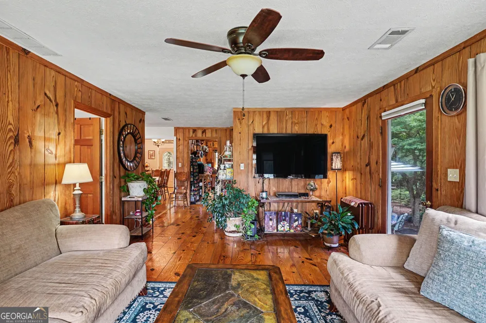 355 Inman RD Hampton, GA 30228