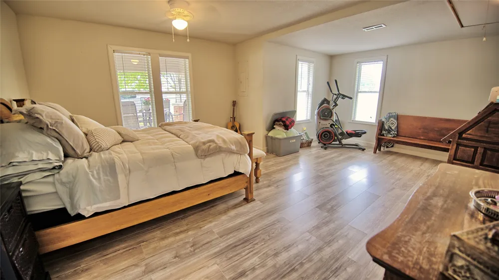 301 Spring Street Forestburg, TX 76239