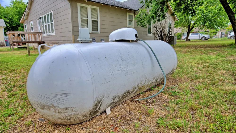 301 Spring Street Forestburg, TX 76239