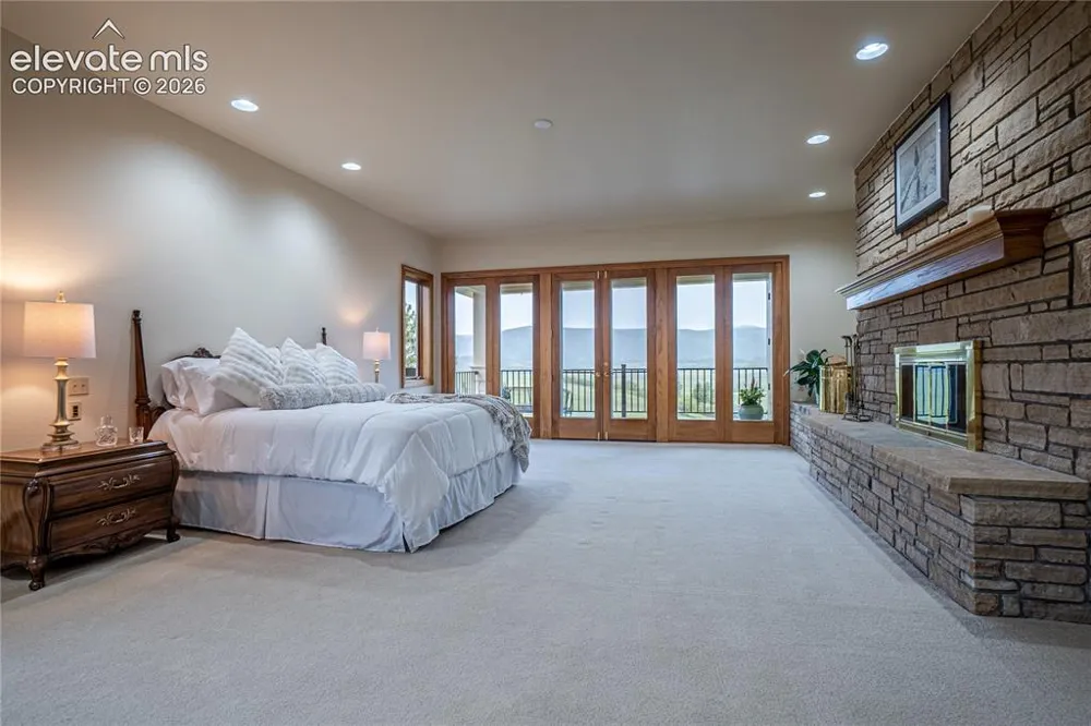 3282 Tomah Road Larkspur, CO 80118