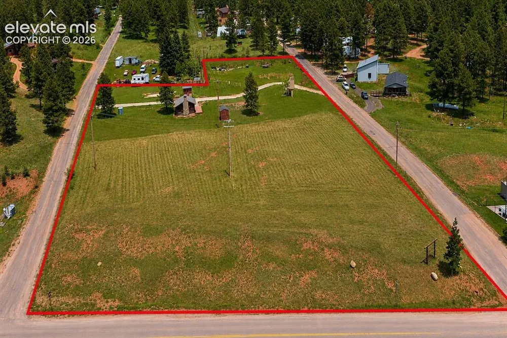 11155 3rd Avenue Woodland Park, CO 80863
