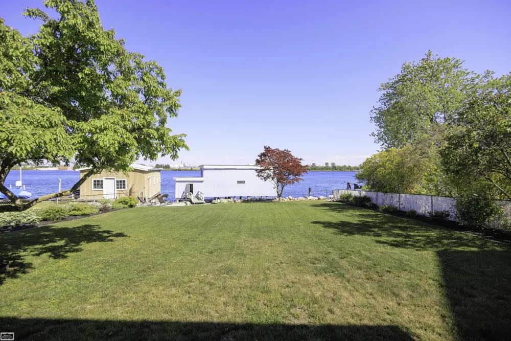 2970 Military Street Port Huron City, MI 48060