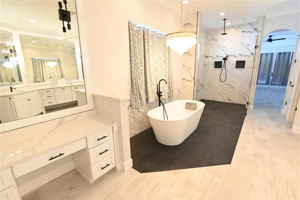 6119 FOXFIELD COURT Windermere, FL 34786