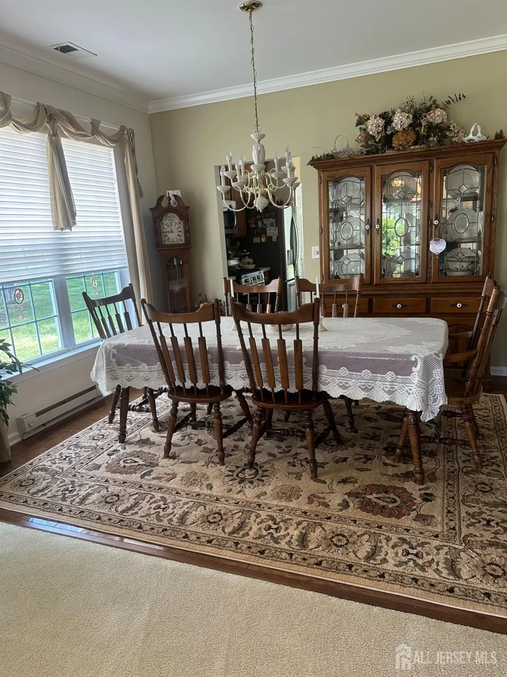 17 Burholme Drive Hamilton, NJ 08691