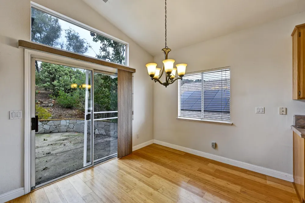 12280 Westwood Drive Auburn, CA 95603