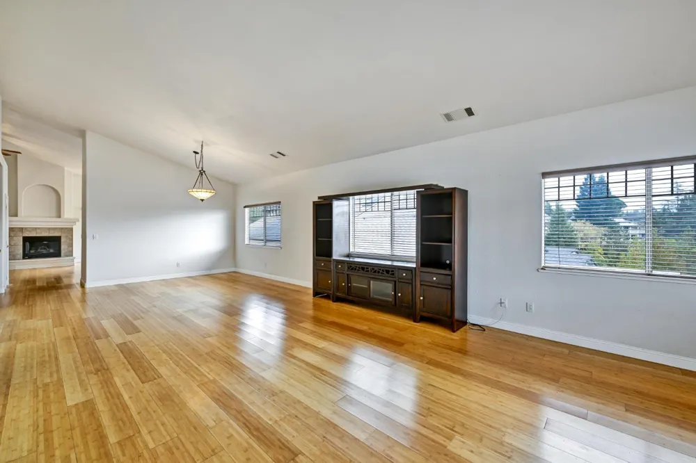 12280 Westwood Drive Auburn, CA 95603