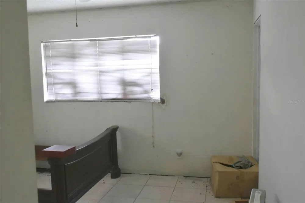 907 PINE STREET Immokalee, FL 34142