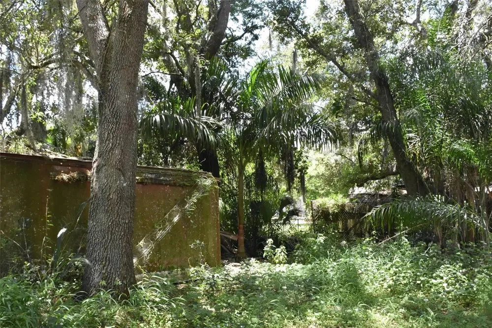 907 PINE STREET Immokalee, FL 34142