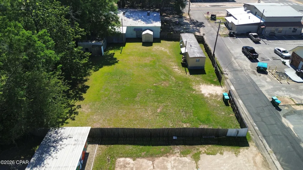13 S Bolivar Street Chattahoochee, FL 32324