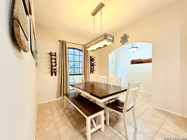 308 Bunker Hill Pleasanton, TX 78064