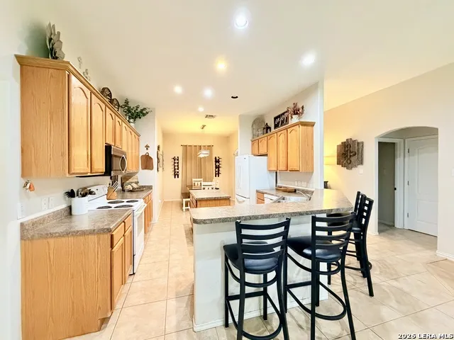 308 Bunker Hill Pleasanton, TX 78064