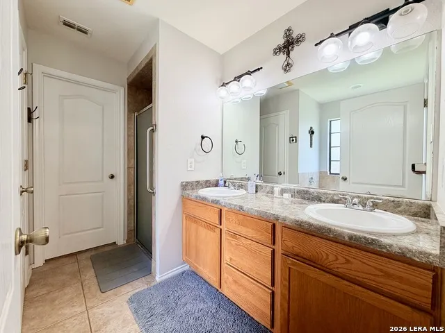 308 Bunker Hill Pleasanton, TX 78064