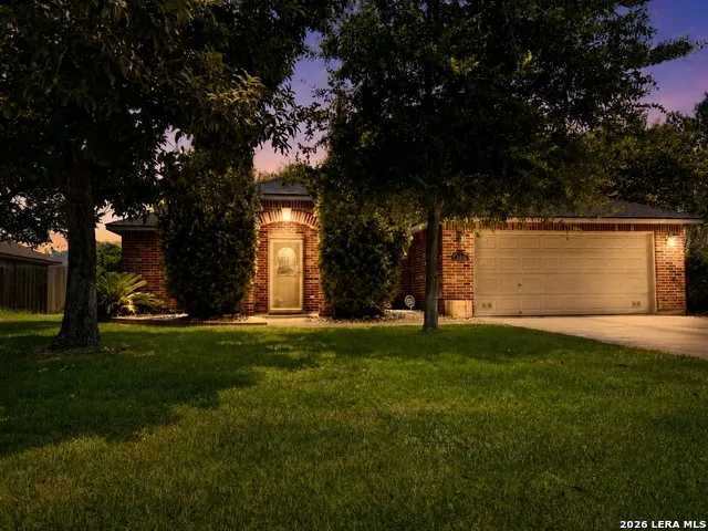 308 Bunker Hill Pleasanton, TX 78064