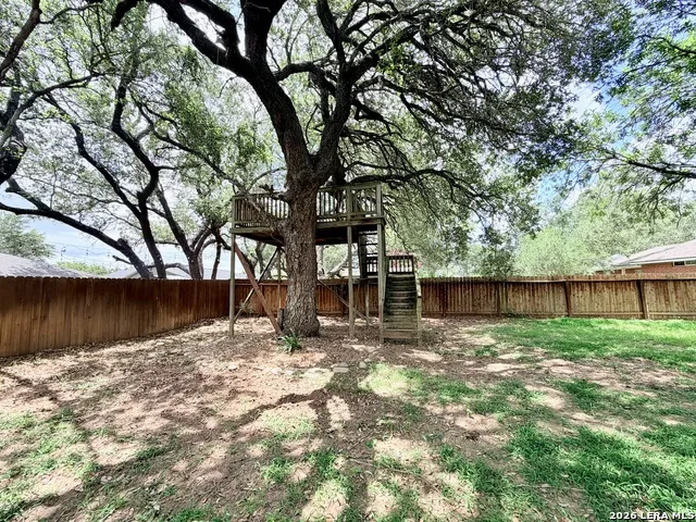 308 Bunker Hill Pleasanton, TX 78064