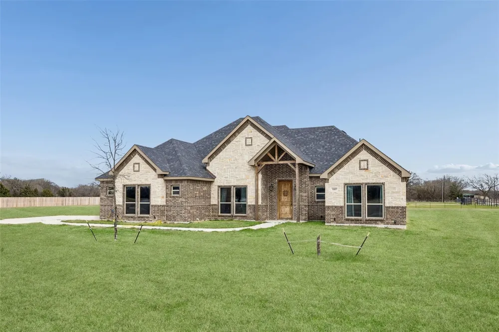 6465 Shady Acres Lane Quinlan, TX 75474