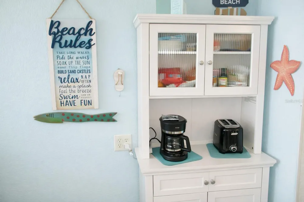 9980 GULF BOULEVARD #318 Treasure Island, FL 33706