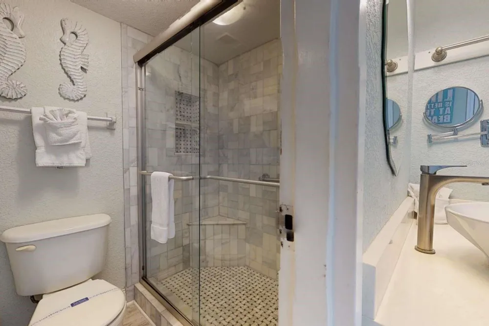 9980 GULF BOULEVARD #318 Treasure Island, FL 33706
