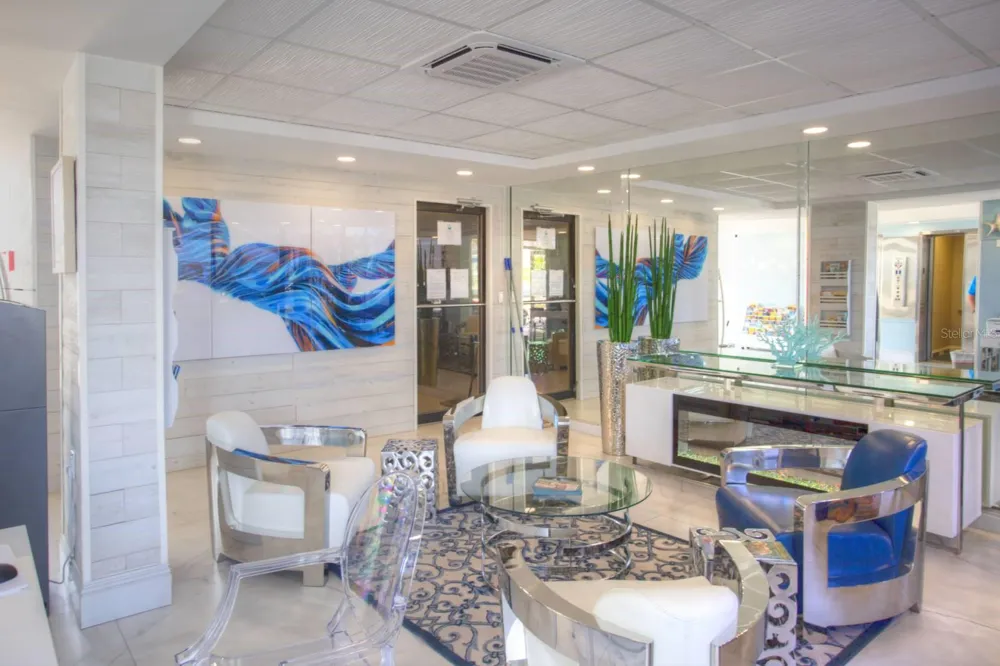 9980 GULF BOULEVARD #318 Treasure Island, FL 33706