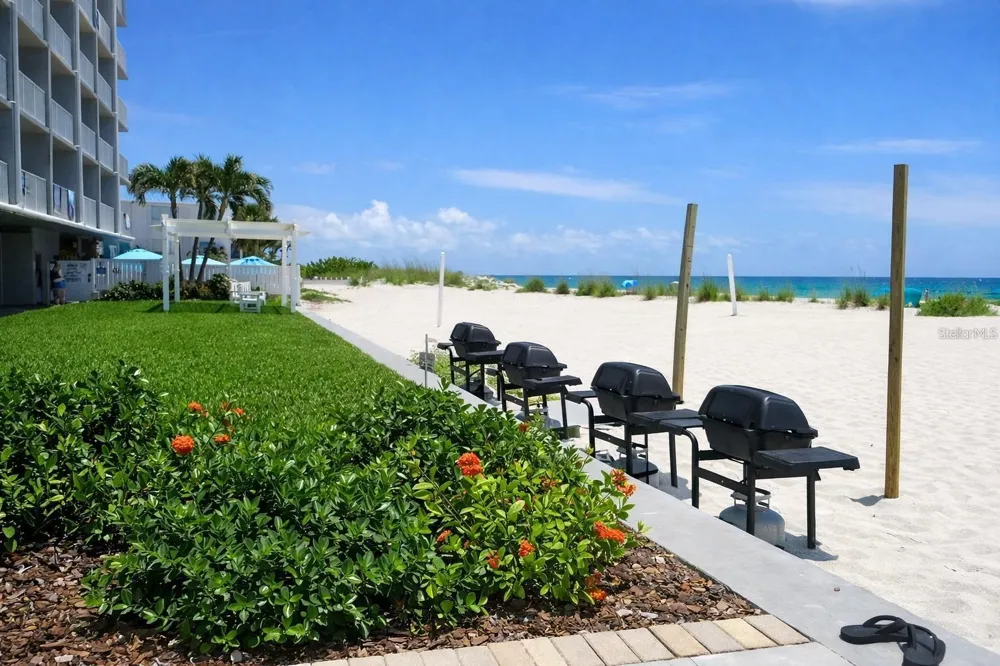9980 GULF BOULEVARD #318 Treasure Island, FL 33706