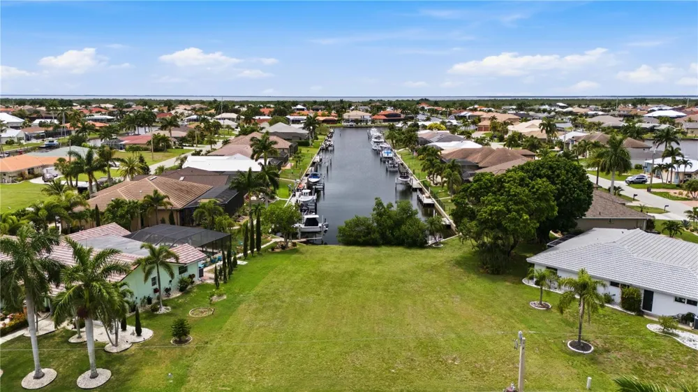 1121 CORONADO DRIVE Punta Gorda, FL 33950
