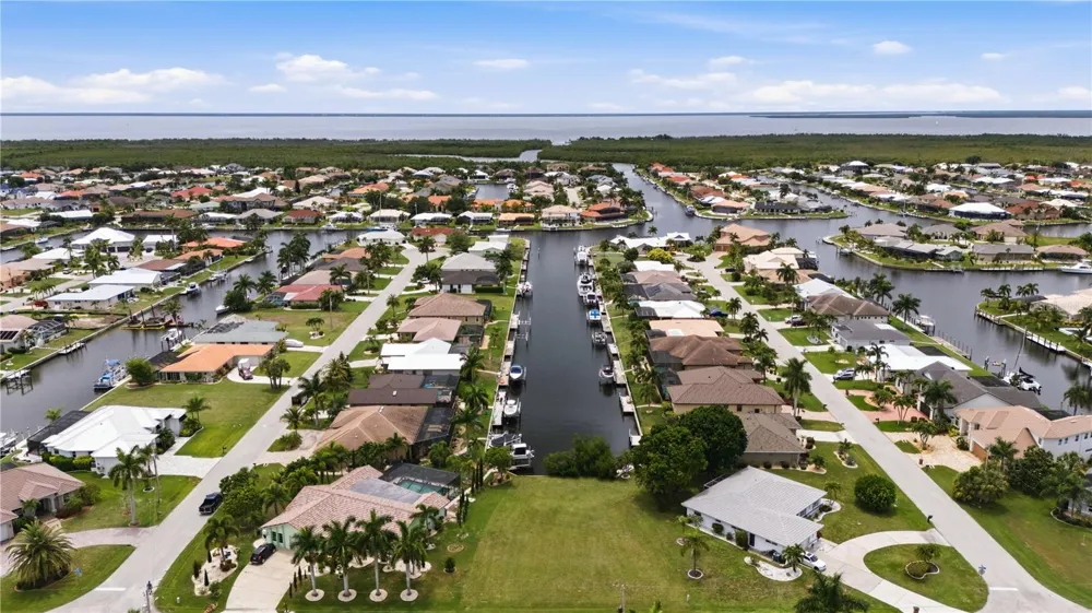 1121 CORONADO DRIVE Punta Gorda, FL 33950