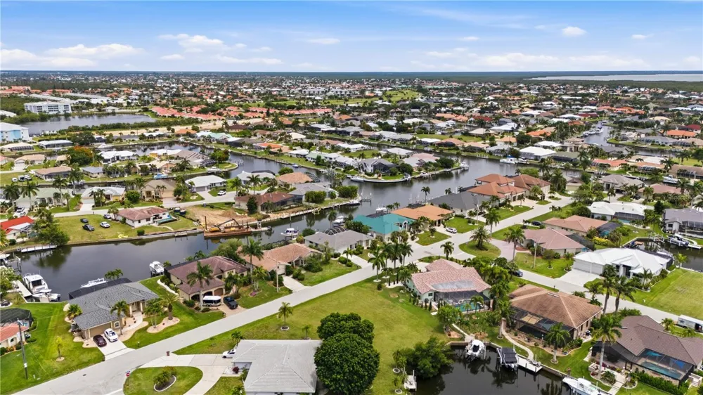 1121 CORONADO DRIVE Punta Gorda, FL 33950