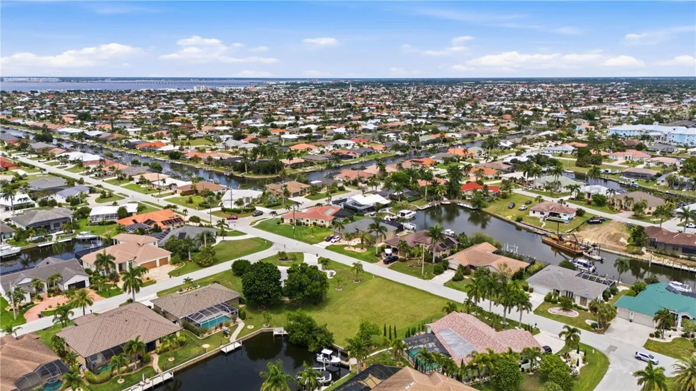 1121 CORONADO DRIVE Punta Gorda, FL 33950