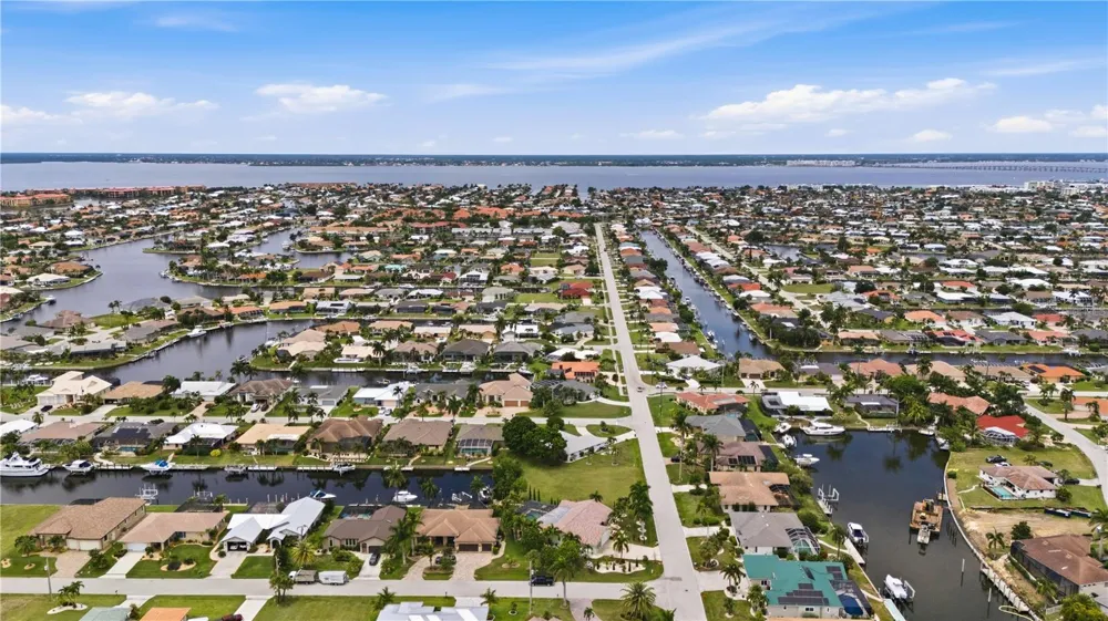 1121 CORONADO DRIVE Punta Gorda, FL 33950