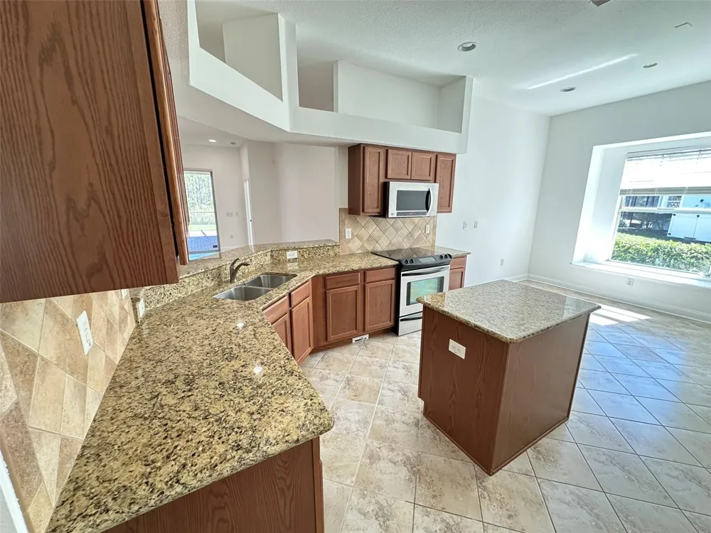 8120 TURKEY HILL COURT Tampa, FL 33647