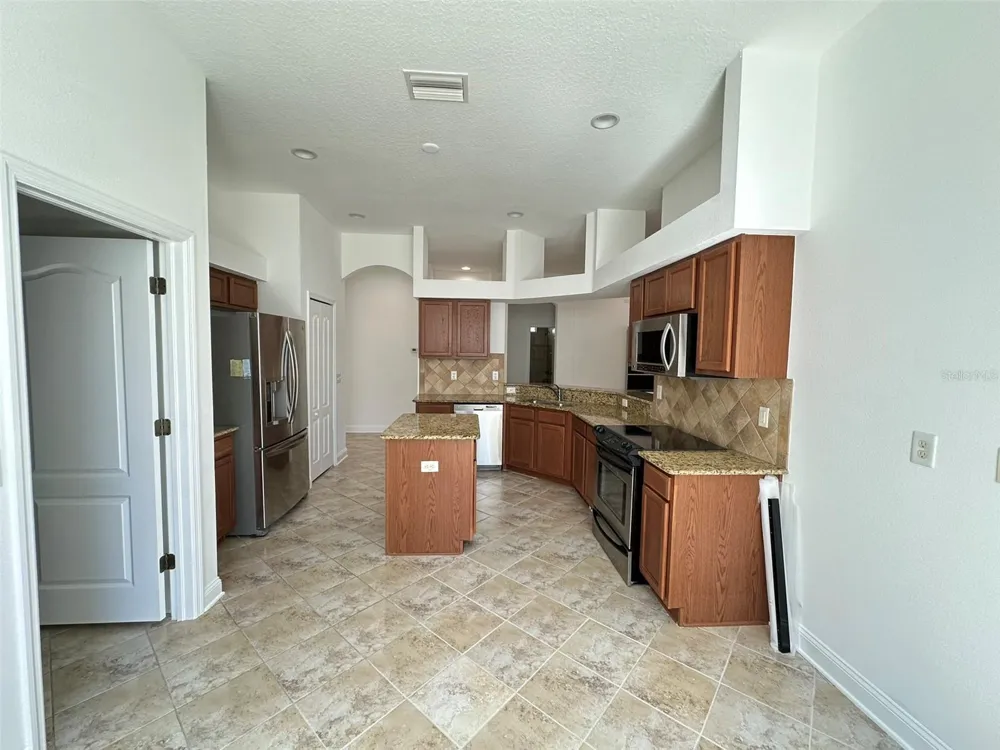8120 TURKEY HILL COURT Tampa, FL 33647