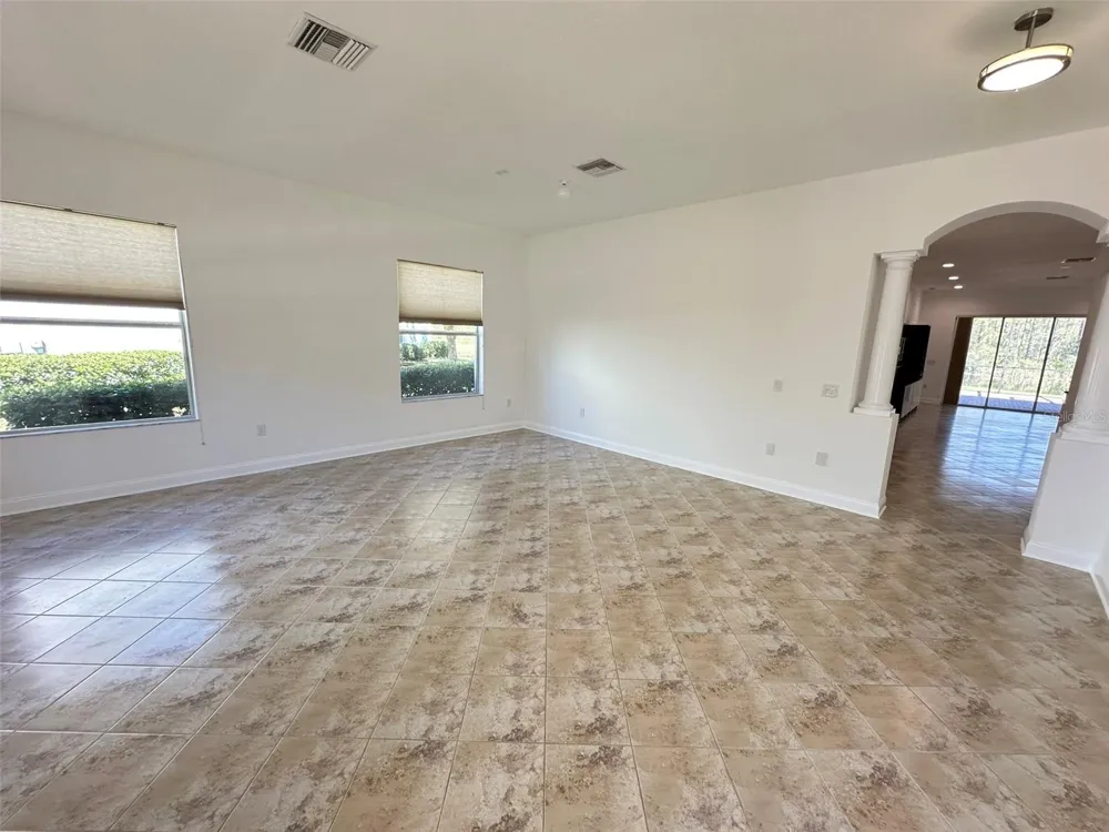 8120 TURKEY HILL COURT Tampa, FL 33647