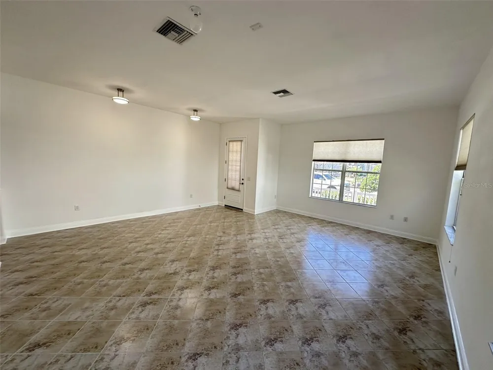 8120 TURKEY HILL COURT Tampa, FL 33647