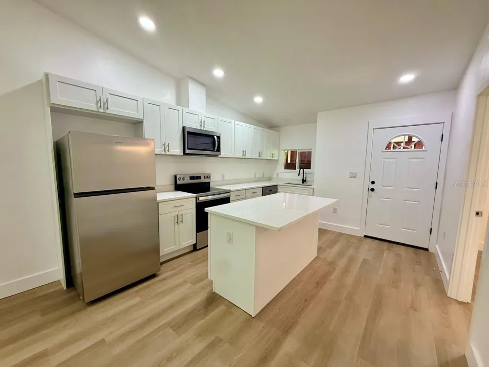 7020 SW 45TH AVENUE Gainesville, FL 32608