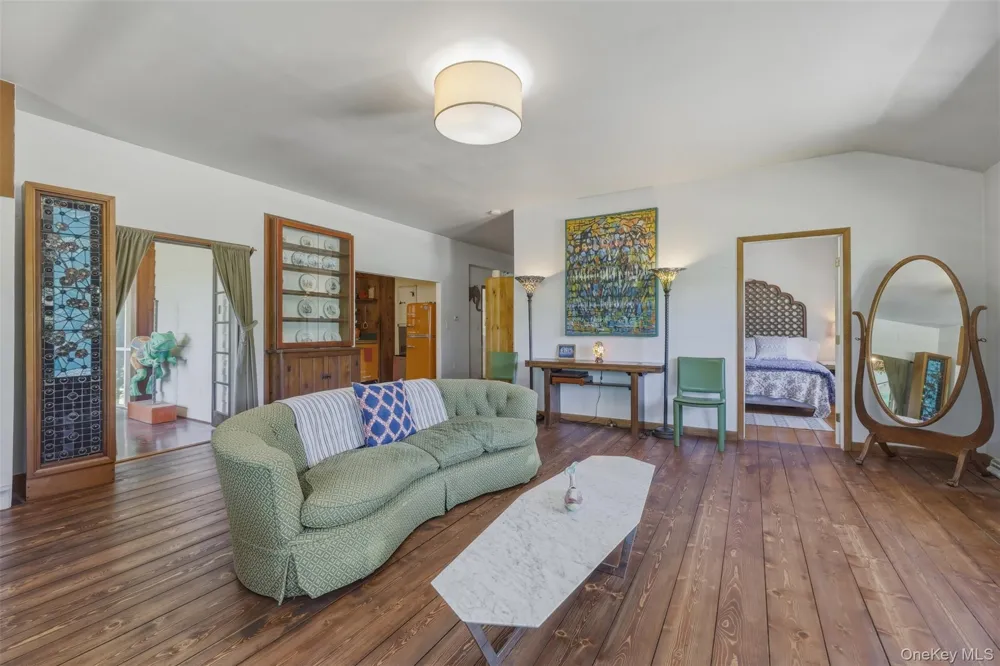 5 - 7 Downer Lane Woodstock, NY 12498