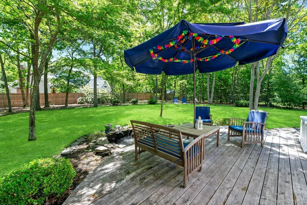 21 Jones Road Hampton Bays, NY 11946