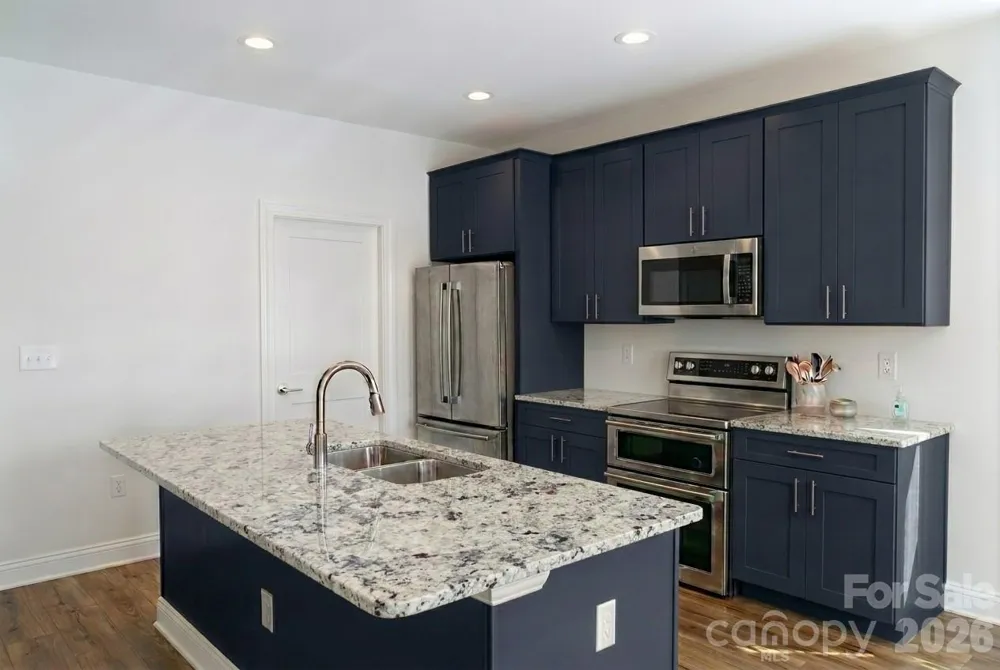 323 Mingus Street Canton, NC 28716